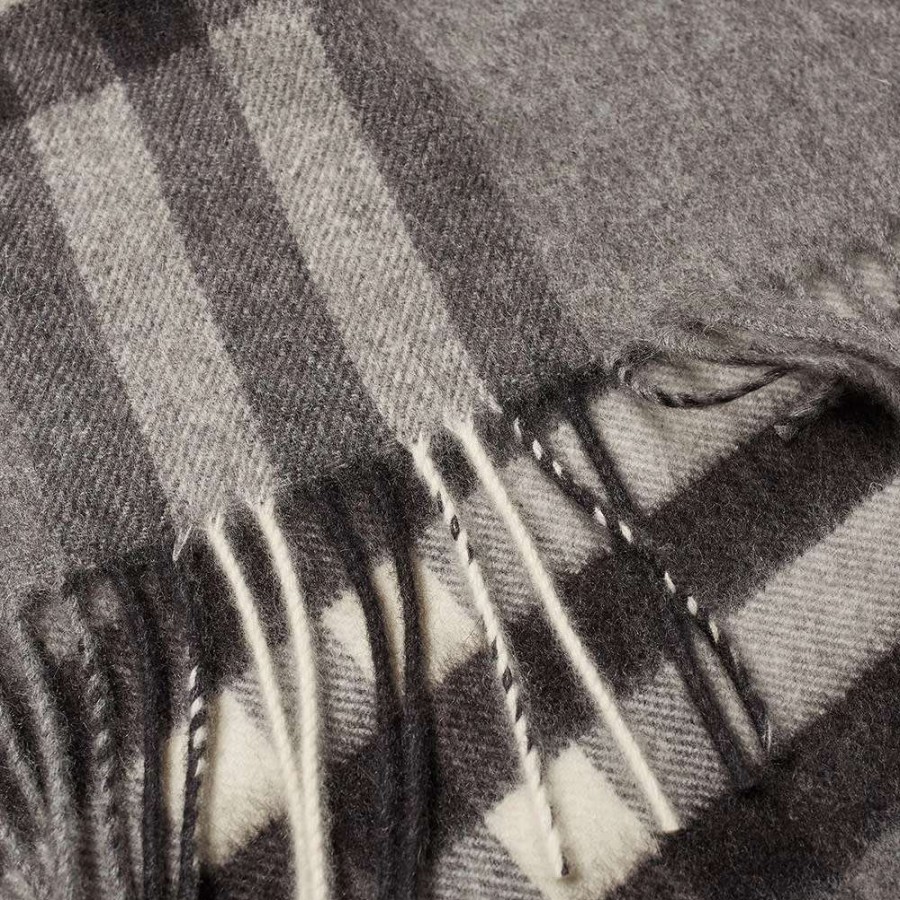 Accessories * | Burberry Check Cashmere Scarf