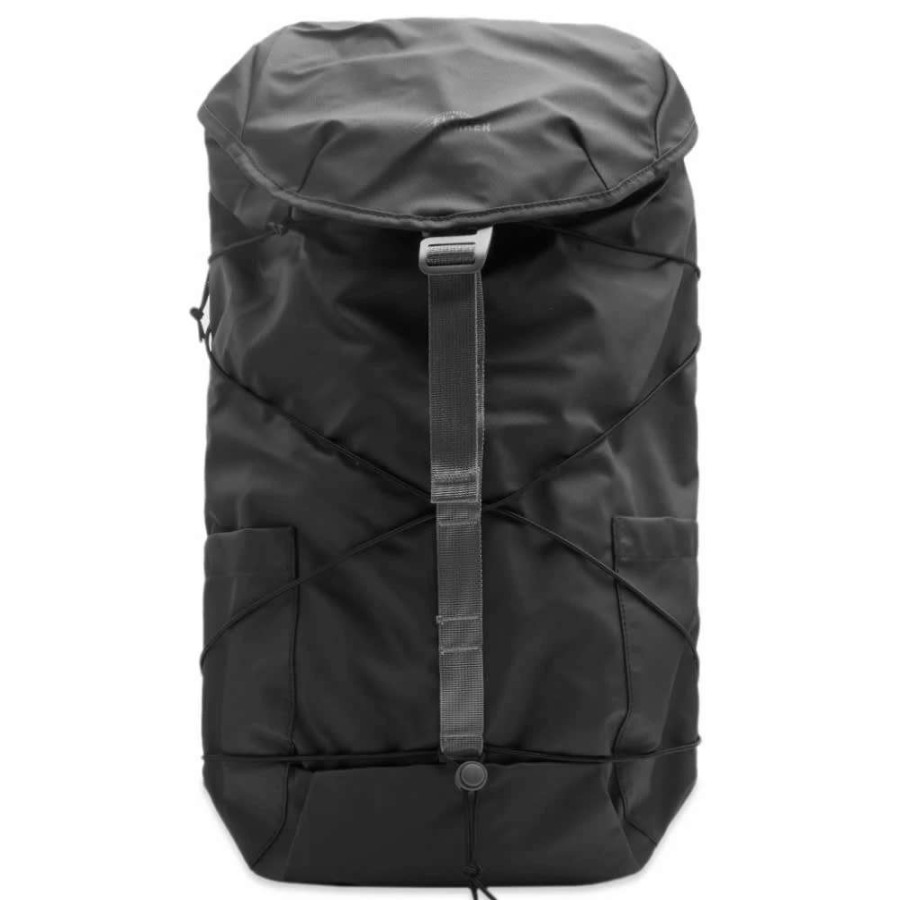 Accessories * | Elliker Wharfe Flapover Backpack